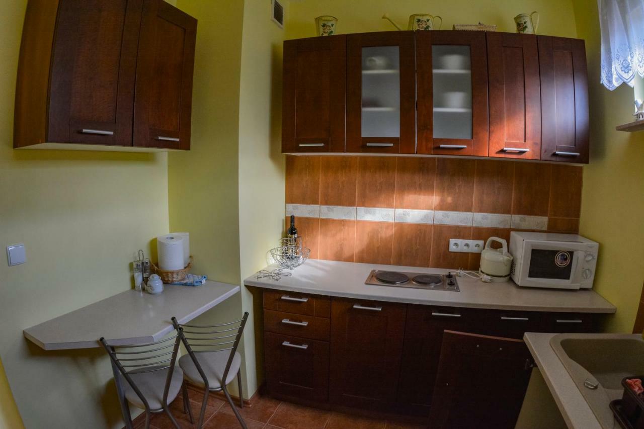 Platan 4D Apartment ชวีโนวิชแจ ภายนอก รูปภาพ